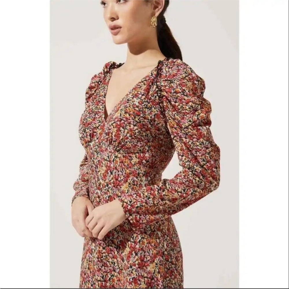 ASTR The Label Ruched Sleeve Floral Midi Dress, Small